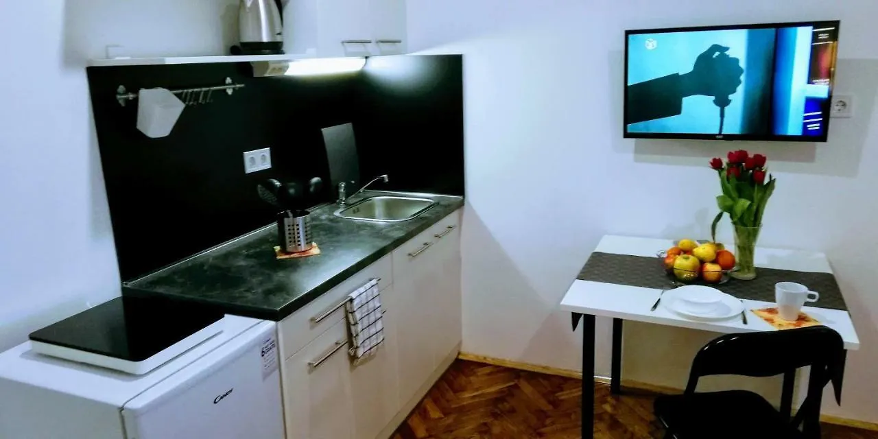 Zpula Center Apartments And Rooms Croatia